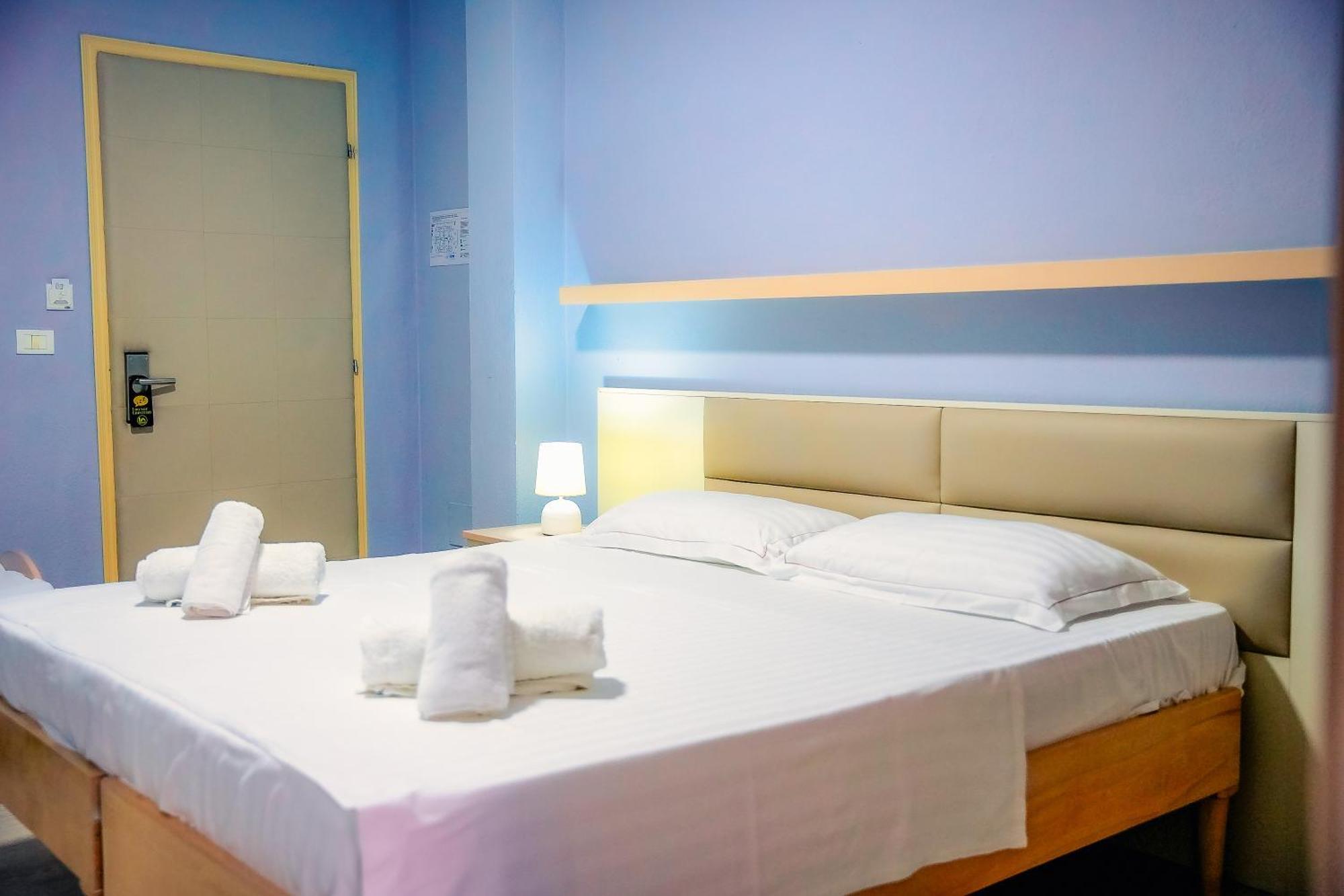 דורס Hotel Andi מראה חיצוני תמונה