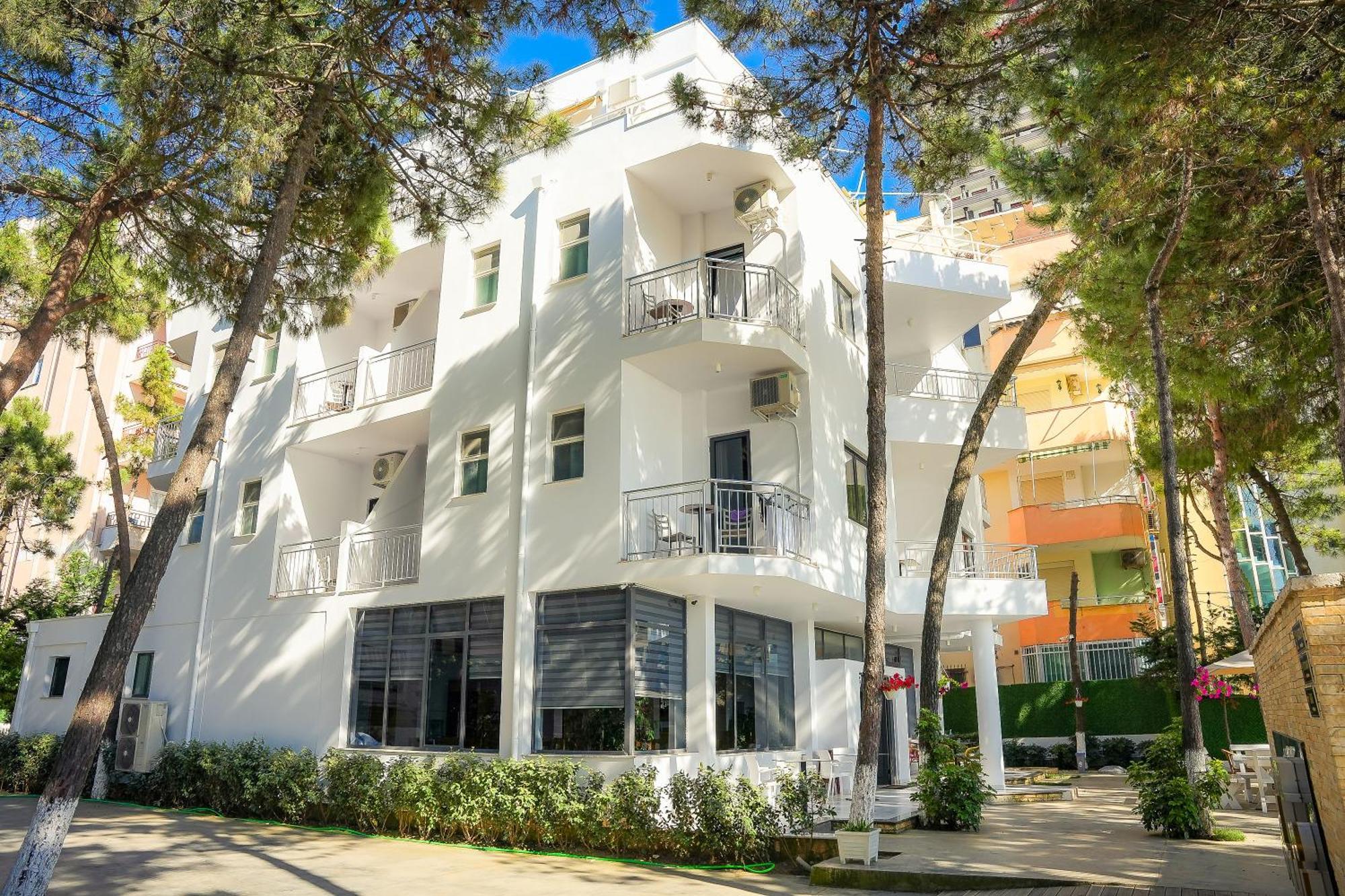 דורס Hotel Andi מראה חיצוני תמונה