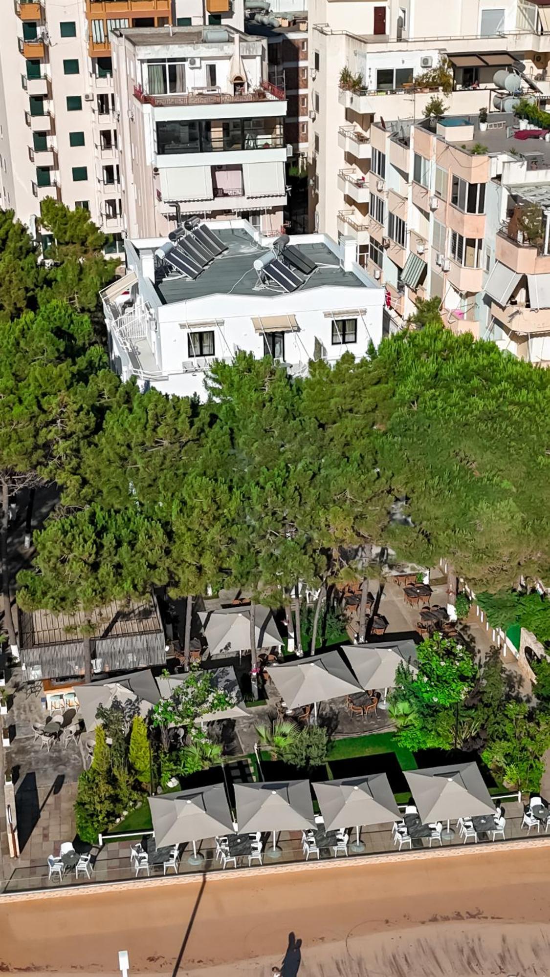 דורס Hotel Andi מראה חיצוני תמונה